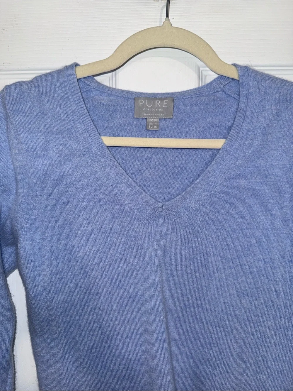 Pure Collection V-Neck Cashmere Blend Sweater - Periwinkle Blue Size 4